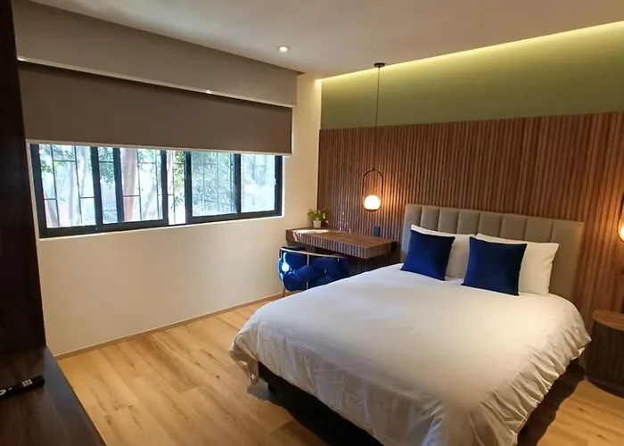 Eugenio Suetes 4* México DF