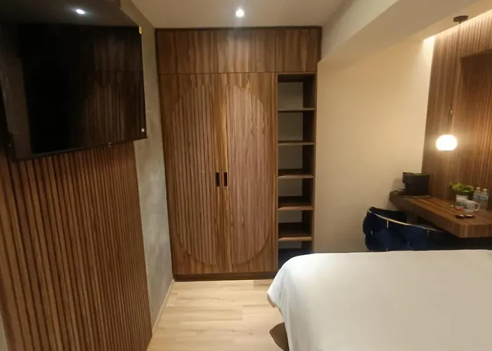 Eugenio Suetes Hotel